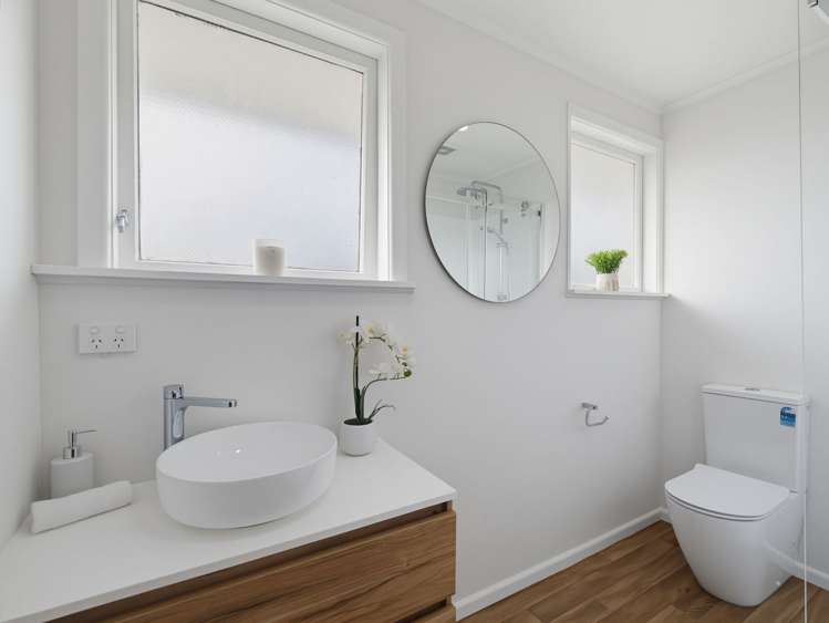 8 Kauri Street Taradale_17
