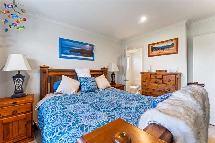 17 Liverpool Terrace Stoke_22