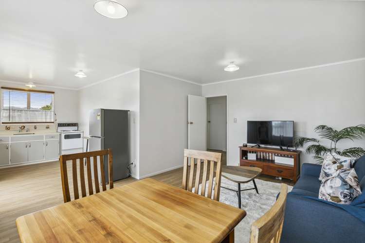 28 Colchester Crescent Newlands_5