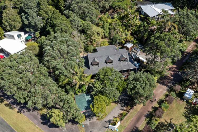 42 Glenelg Road Red Beach_0