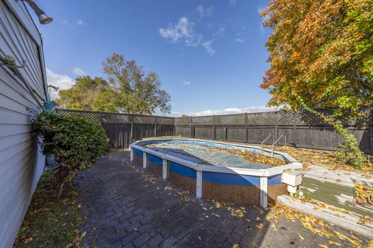 55 Strathfield Avenue Dallington_22