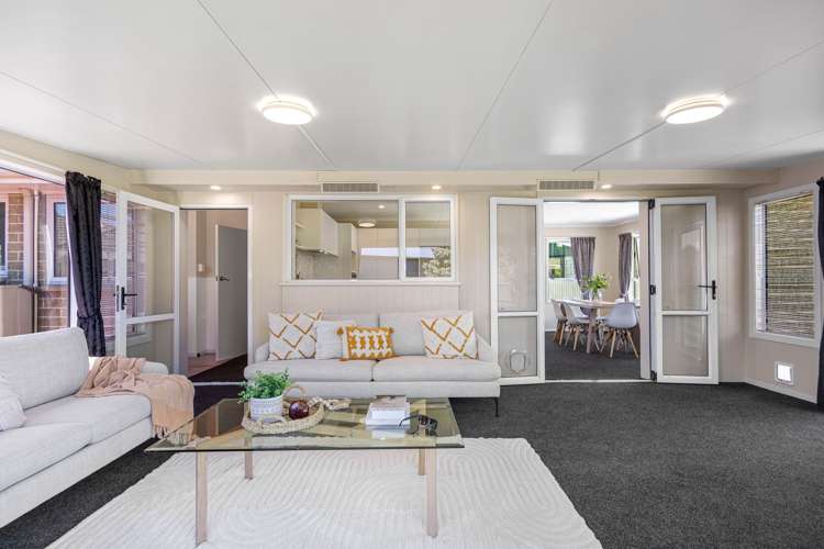 52 West-Watson Avenue Hillmorton_12