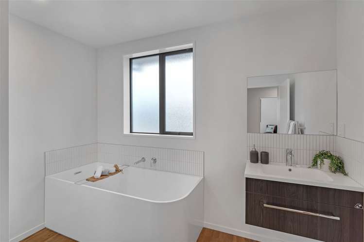 8 Gemstone Place Rolleston_12