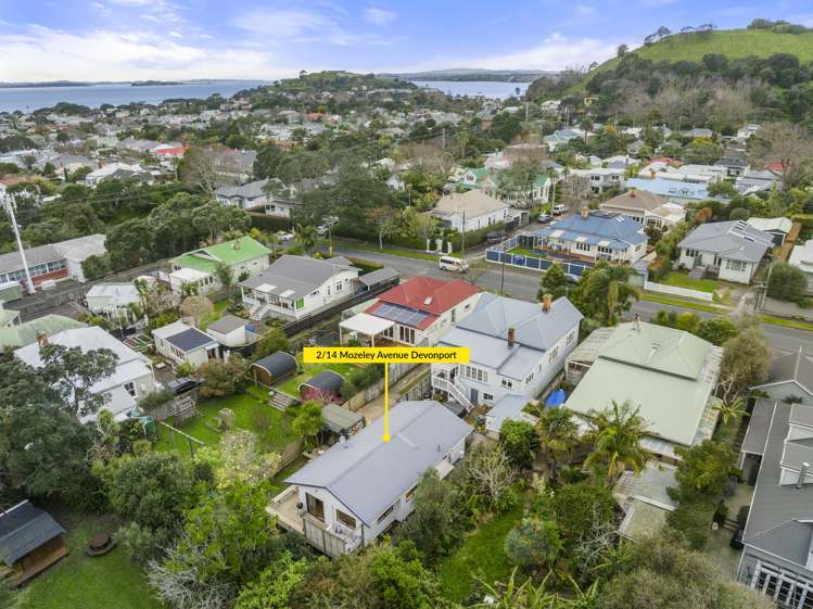 2/14 Mozeley Avenue Devonport_42