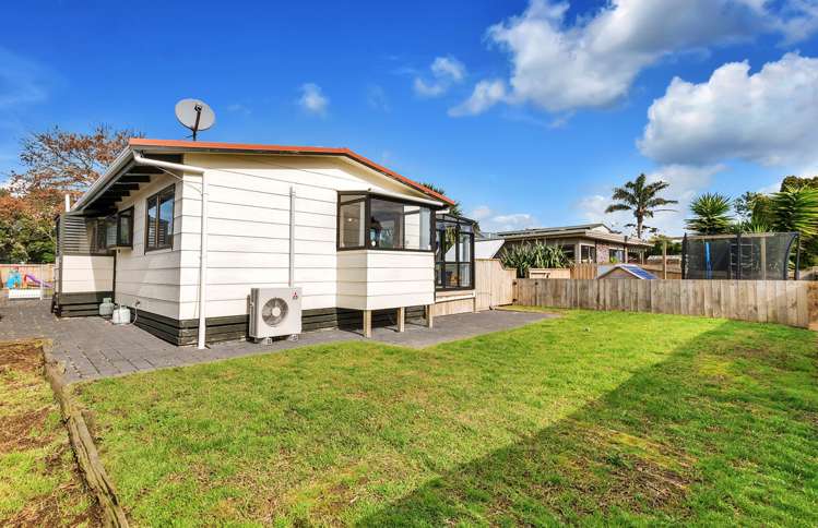 23 Bluewater Place Wattle Downs_8