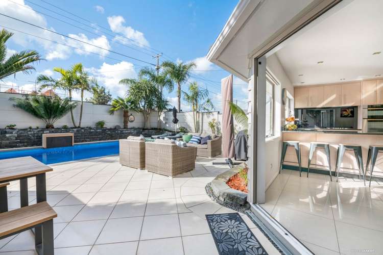 1/38 Gulf View Road Murrays Bay_7