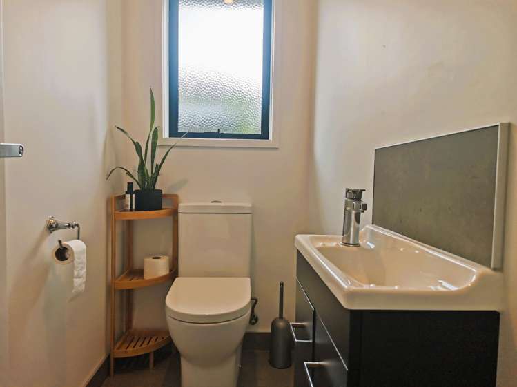 16 Roto View One Tree Point_16