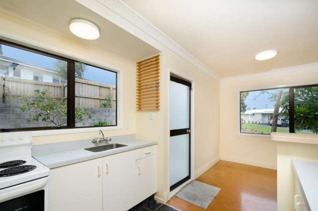 19a Pisces Road Glen Eden_2