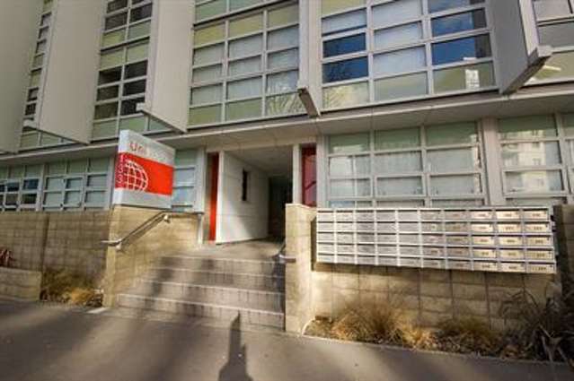 618/133 Beach Road Auckland Central_1