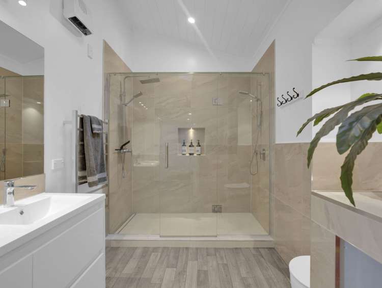 20 Campbell Street Leamington_14
