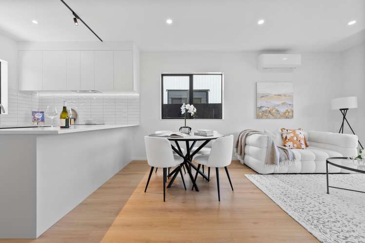 5/18 Albert Road Kelston_6