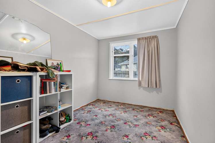 377 George Street Stokes Valley_14