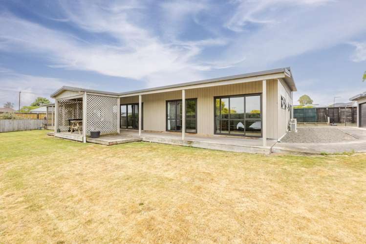 15 Lake View Road Waipukurau_1