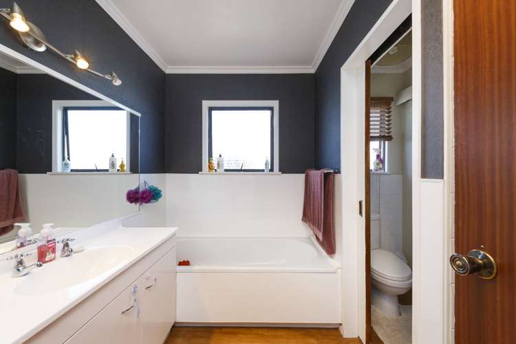 11 Sandstrom Grove Feilding_2