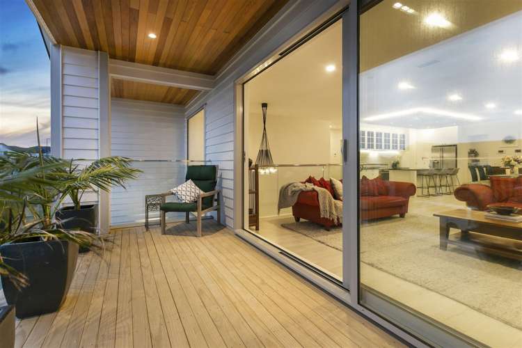 33 Cassidy Drive Orewa_13