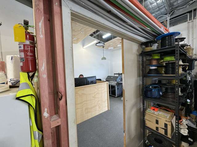 2/46 Holden Street Onekawa_3