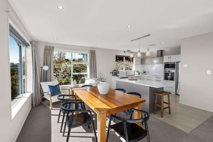 170 Soleares Avenue Mount Pleasant_11