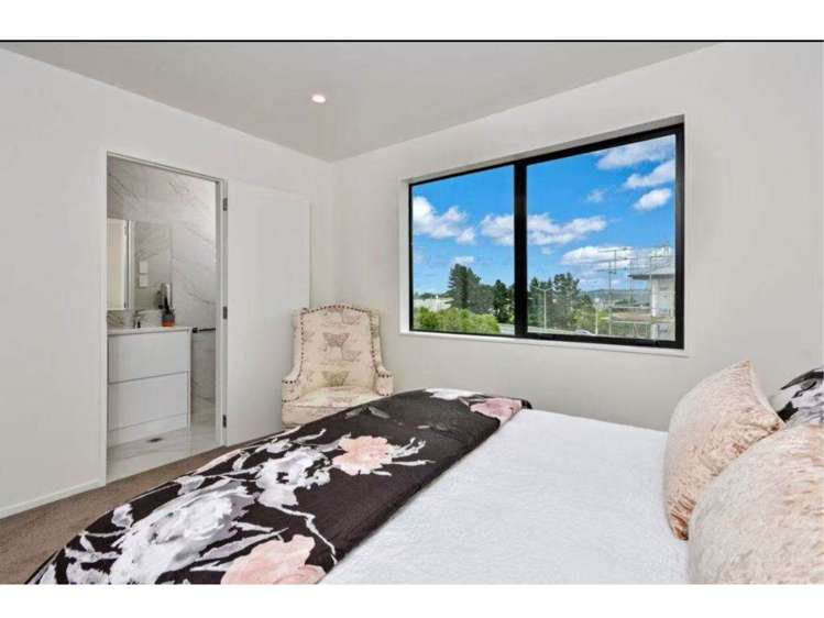 4 Peony Mews Oteha_5