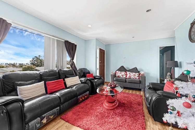 133 Hillside Road_1