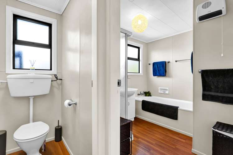 44 Waimea Street Westown_15