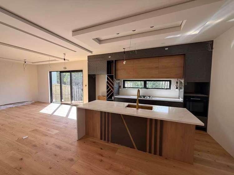 16 Furlough Road Papakura_28