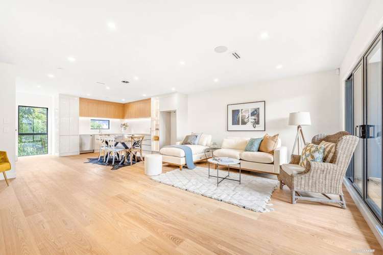 2/12 King Edward Avenue_4