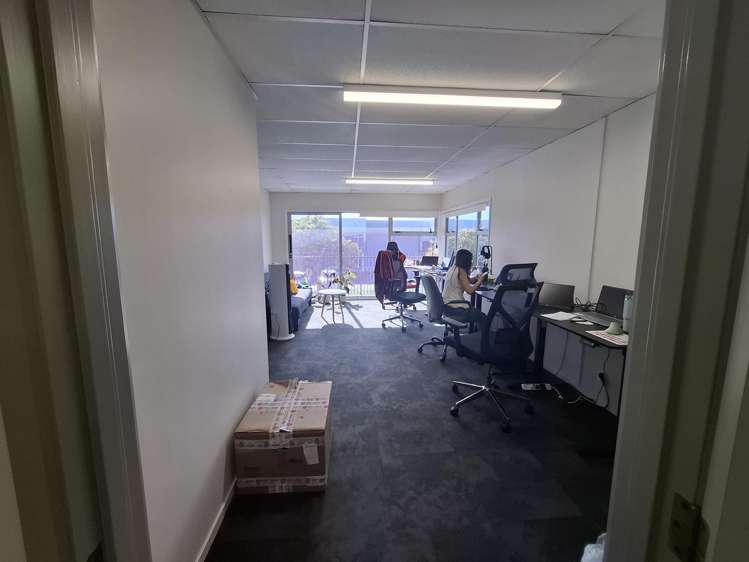 Unit P, 18 Moselle Avenue Henderson_7