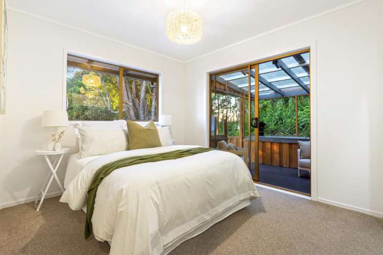 32 Rosecamp Road Beach Haven_19