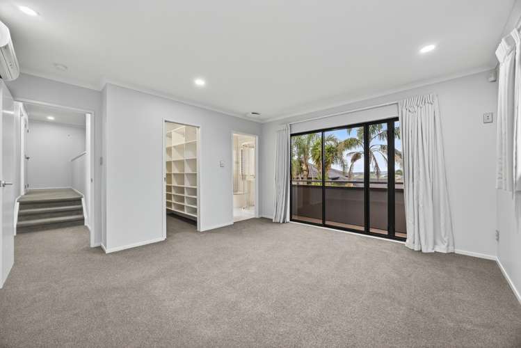 23 Hogarth Rise West Harbour_16