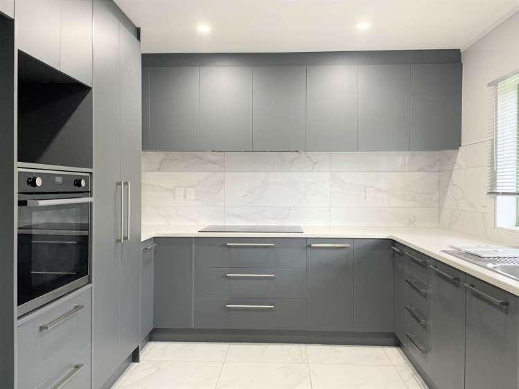 5 Davern Lane New Lynn_0