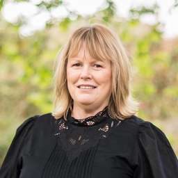 Tracey Taylor