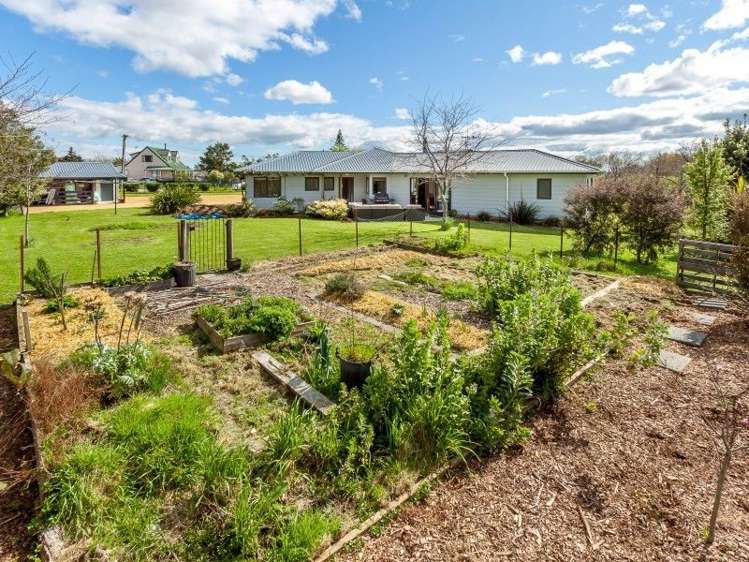 44 Matai Street Tokomaru_23