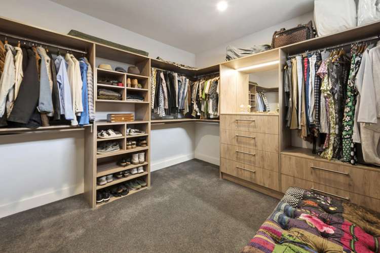 5 Azalea Lane Waipahihi_23