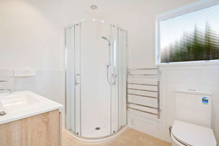 2/2 Keldale Place Forrest Hill_10