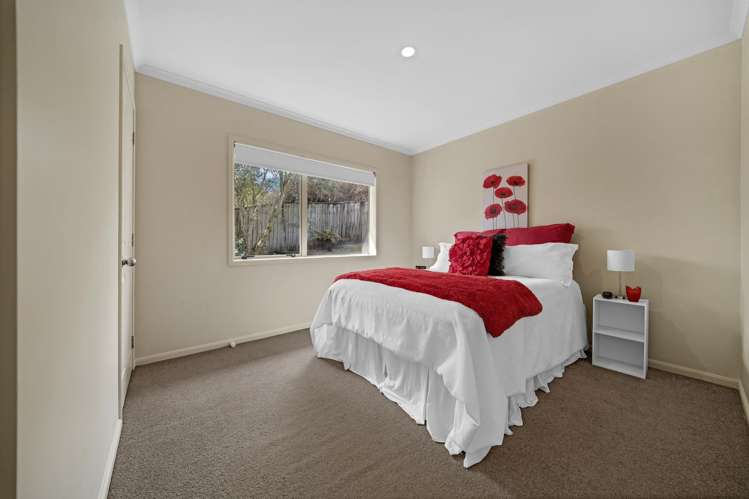 6 Luna Place Henderson_16