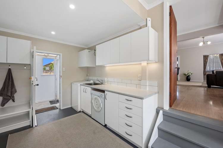 13 Karaka Street Helensville_22