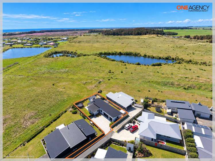 16 Story Street Foxton Beach_2