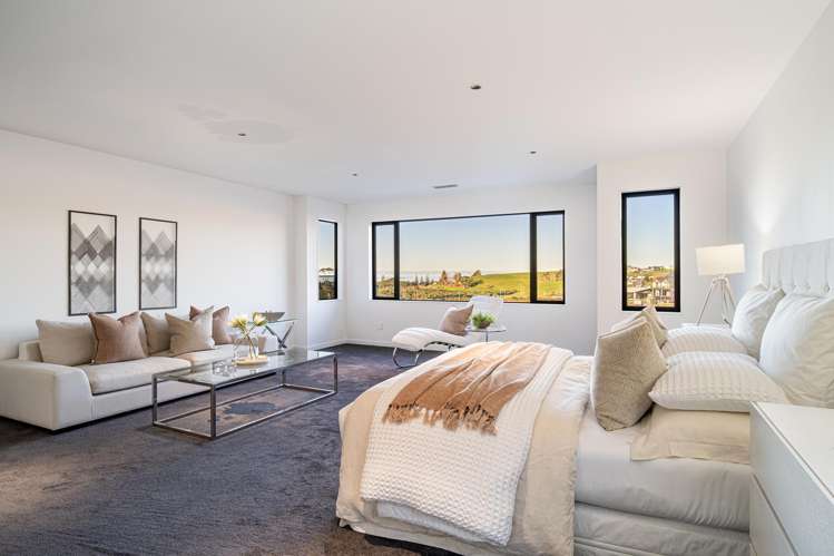 15 Humenga Place Long Bay_18