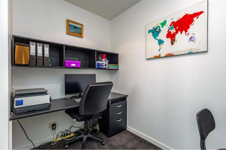 21 Torbay Avenue Lake Hood_21