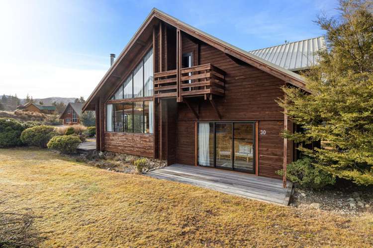 28 & 30 Trelissick Loop Castle Hill_22