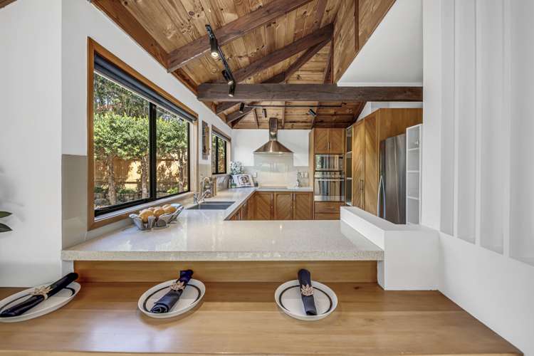 58a Uxbridge Road Mellons Bay_6