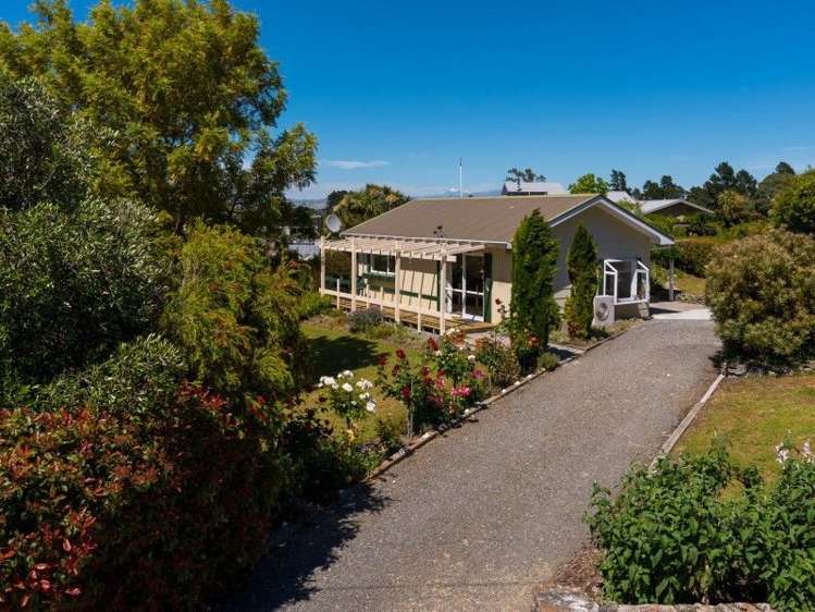 13 Miro Street Rarangi_18