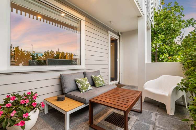 7 Stables Lane Millwater_6