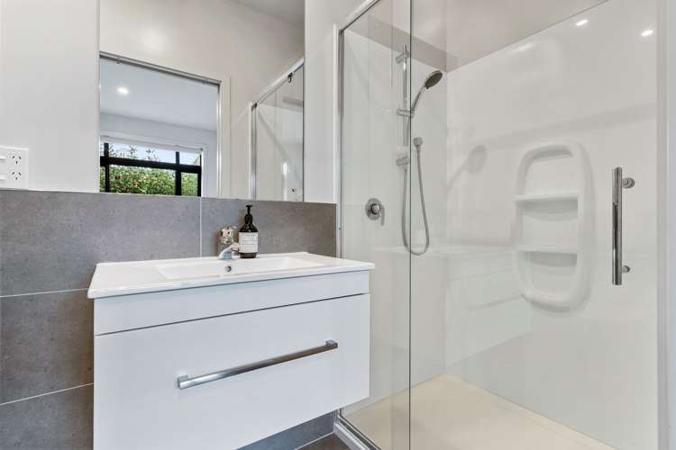 4 Gallantry Crescent Papakura_16