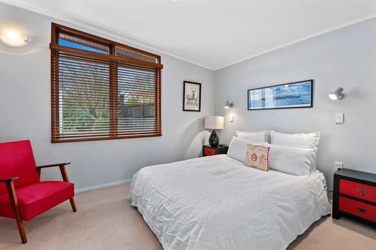 72 Sophia Street Glenholme_21