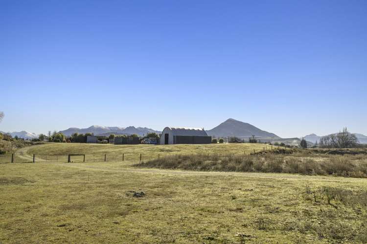 Templeton Street Albert Town_5