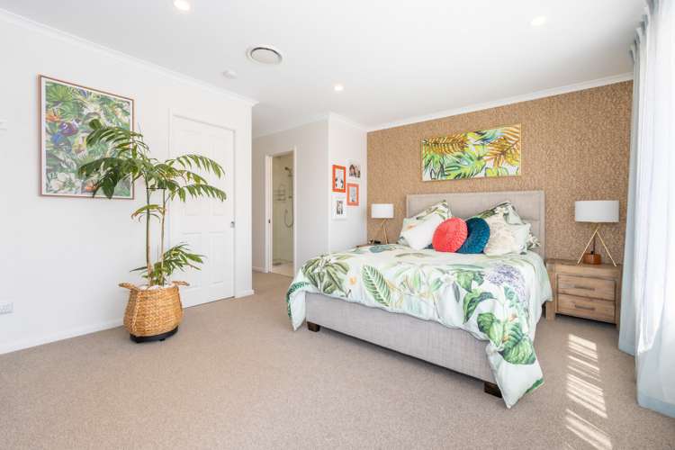 21 West Hoe Heights Orewa_13