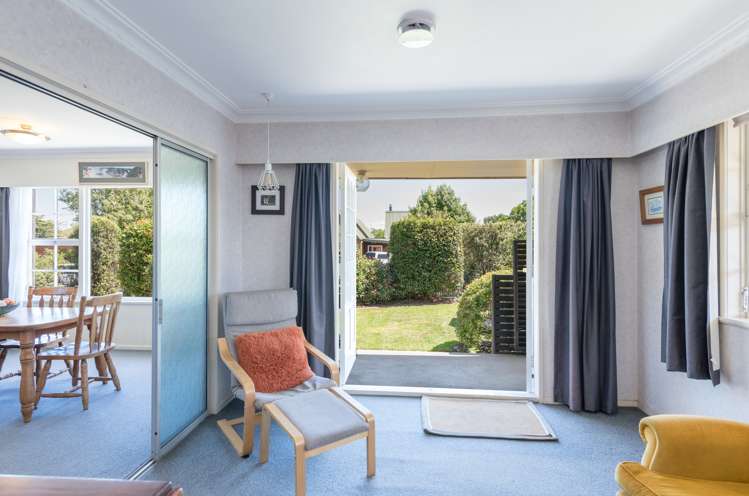 3 Balmoral Place Stoke_10