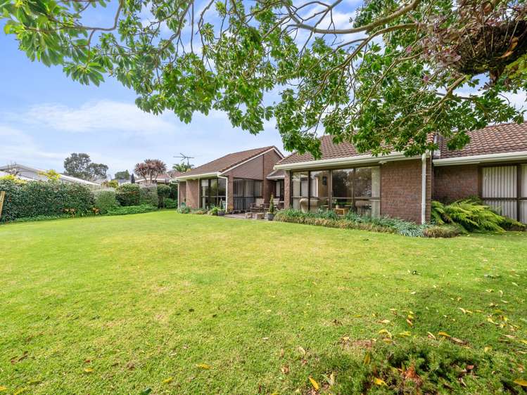 69 Walter Strevens Drive_3