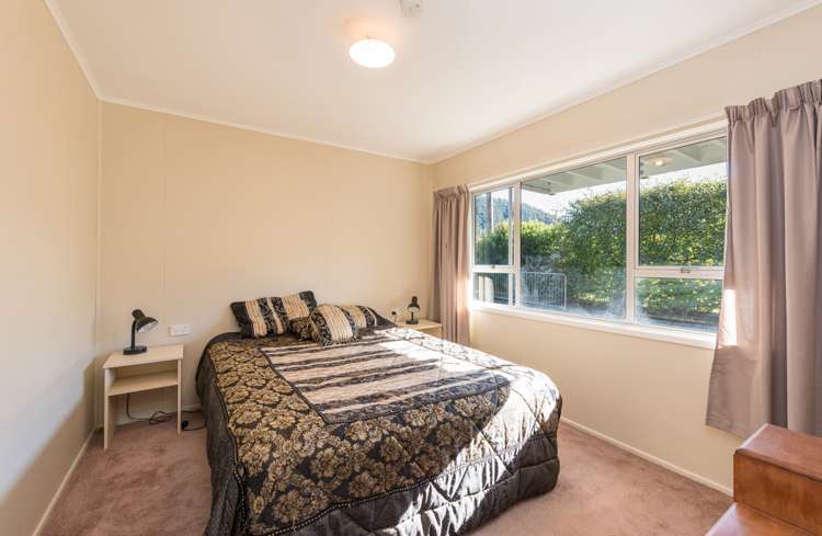 16 Renata Road Okiwi Bay_13